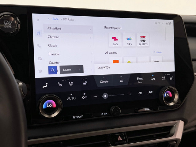 Used 2023 Lexus RX 350 Premium w/ Accessory Package AWD/4WD image 19