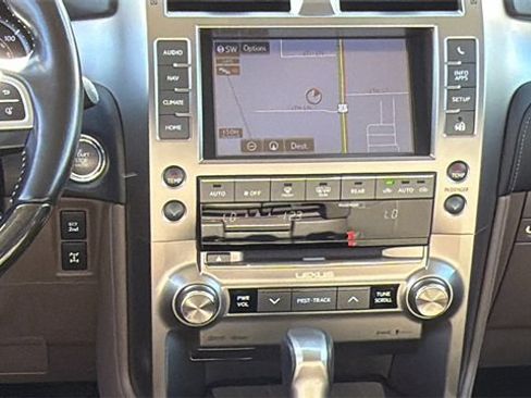 Used 2021 Lexus GX 460 Premium image 17