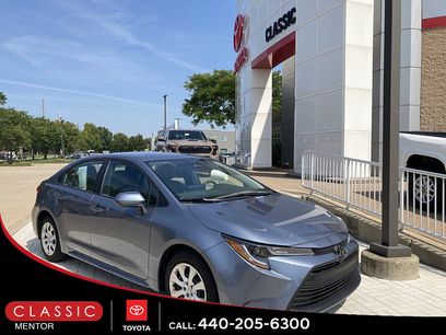 Used 2025 Toyota Corolla LE w/ Convenience Package