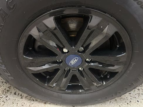 Used 2015 Ford F150 XL w/ Equipment Group 101A Mid image 32