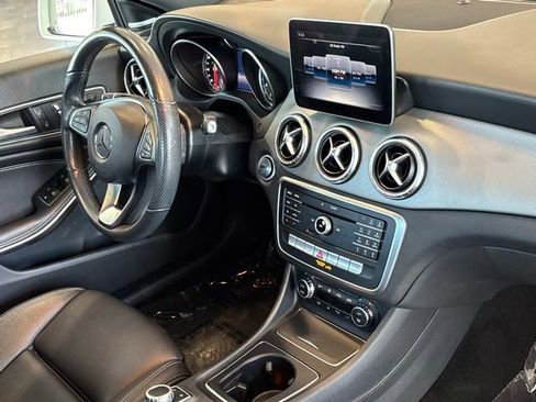 Certified 2019 Mercedes-Benz CLA 250 4MATIC image 35