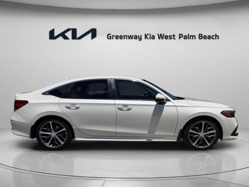 Used 2023 Honda Civic Touring image 8