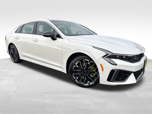 New 2026 Kia K5 GT image 1