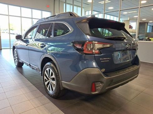 Used 2020 Subaru Outback Premium AWD/4WD image 4