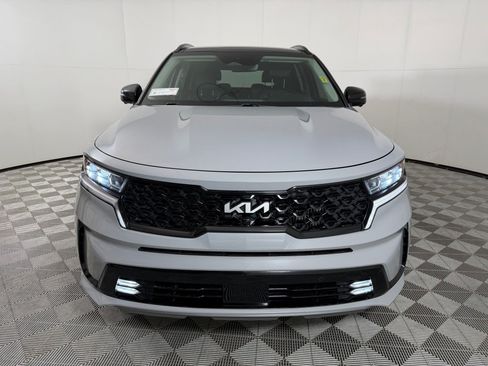 Used 2023 Kia Sorento SX AWD/4WD image 6