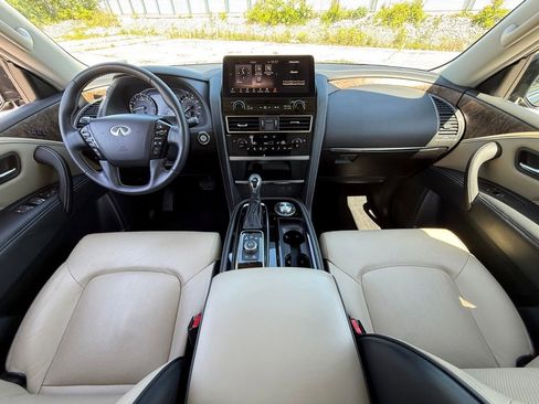 Certified 2023 INFINITI QX80 Premium Select w/ Cargo Package AWD/4WD image 18