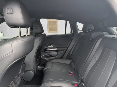 Used 2022 Mercedes-Benz GLA 250 image 14
