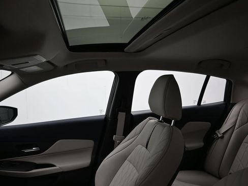 New 2026 Nissan Sentra SL w/ Floor Mat Package FWD image 20