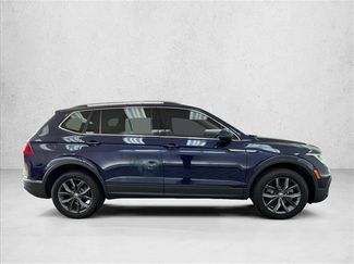 Used 2024 Volkswagen Tiguan SE FWD video 4