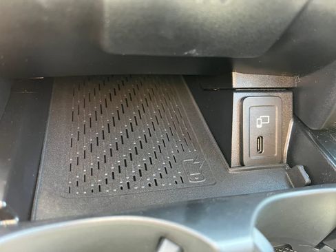 Certified 2020 Mercedes-Benz GLC 300 4MATIC image 23