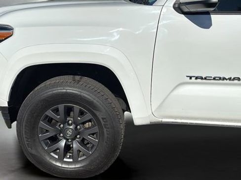 Used 2023 Toyota Tacoma SR5 w/ SR5 Appearance Package image 24