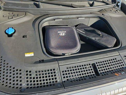 New 2026 Hyundai Ioniq 9 S image 14