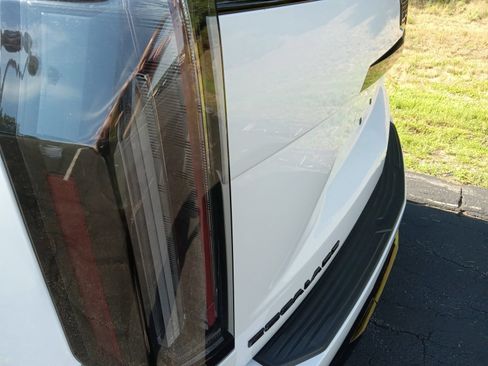 Used 2026 Cadillac Escalade V w/ LPO, ONYX Package AWD/4WD image 8