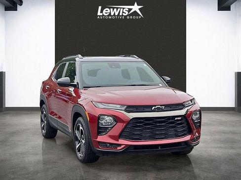 Used 2022 Chevrolet TrailBlazer RS w/ Technology Package FWD image 6
