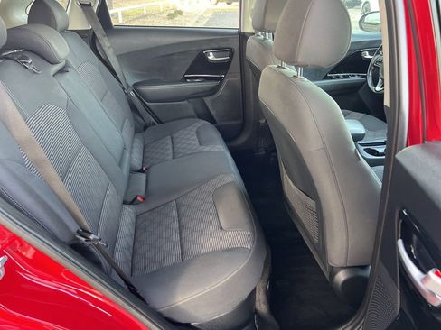 Used 2022 Kia Niro LXS image 14