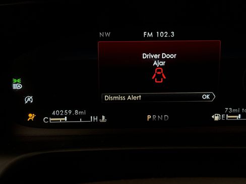 Used 2023 Lincoln Aviator Black Label AWD/4WD image 10