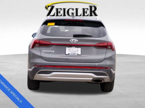 Used 2022 Hyundai Santa Fe SEL image 6