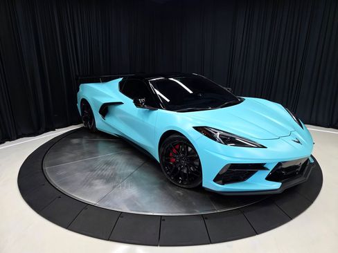 Used 2023 Chevrolet Corvette Stingray Preferred Cpe w/ Z51 Performance Package RWD image 59