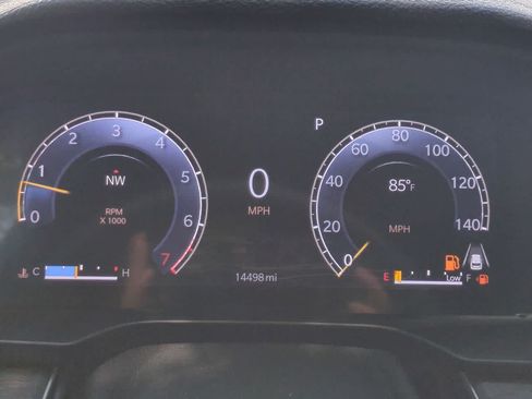 Used 2025 Jeep Grand Cherokee Limited RWD image 34