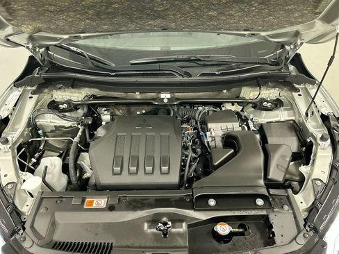 New 2026 Mitsubishi Eclipse Cross SEL image 9