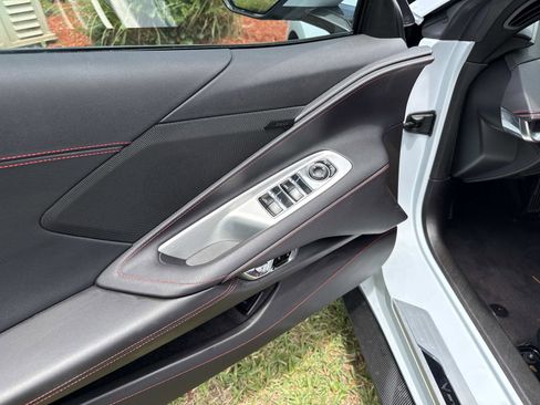 Used 2023 Chevrolet Corvette Stingray Convertible w/ Z51 Performance Package RWD image 13