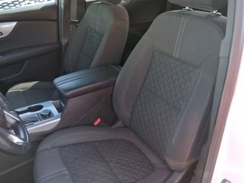 Used 2019 Chevrolet Blazer LT AWD/4WD image 15