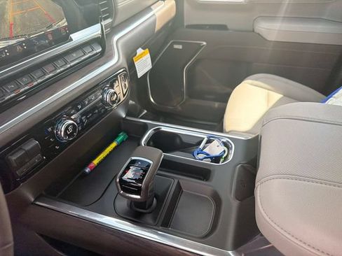 New 2026 GMC Sierra 1500 SLT w/ SLT Premium Plus Package RWD image 20