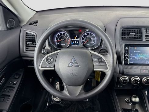 Used 2024 Mitsubishi Outlander Sport AWD image 26