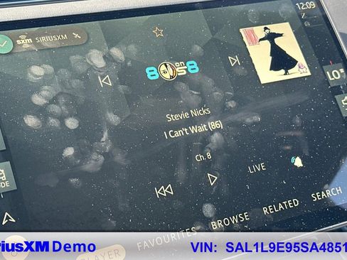 Used 2025 Land Rover Range Rover Sport Dynamic SE image 37