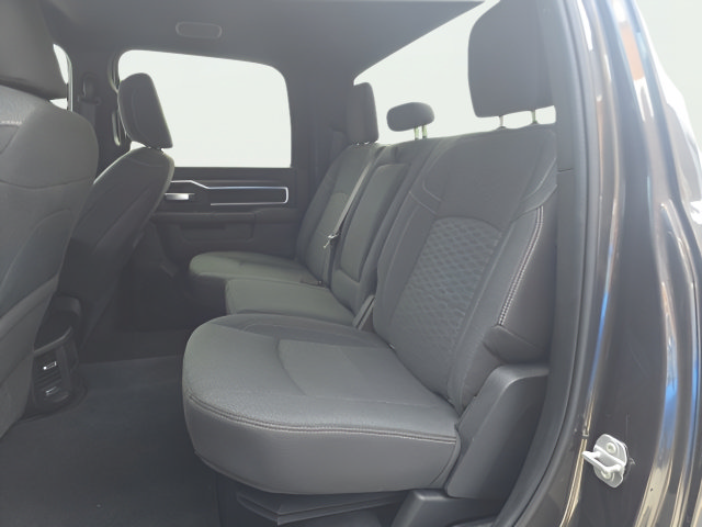 Certified 2025 RAM 2500 Big Horn AWD/4WD image 29