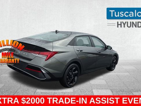 New 2026 Hyundai Elantra SEL Sport Premium FWD image 7