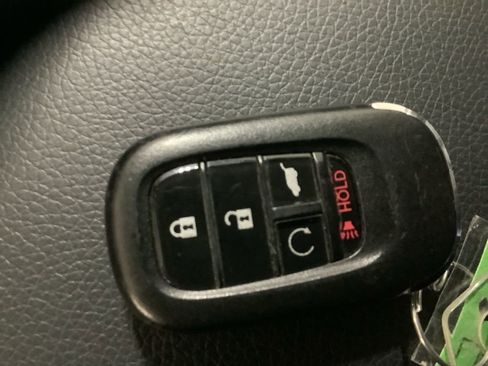 Used 2023 Honda Pilot EX-L image 42