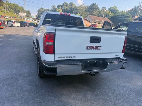Used 2015 GMC Sierra 1500 SLE w/ Carbon-22 Edition AWD/4WD image 28