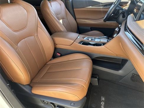 Certified 2023 INFINITI QX60 Sensory w/ Vision Package image 11