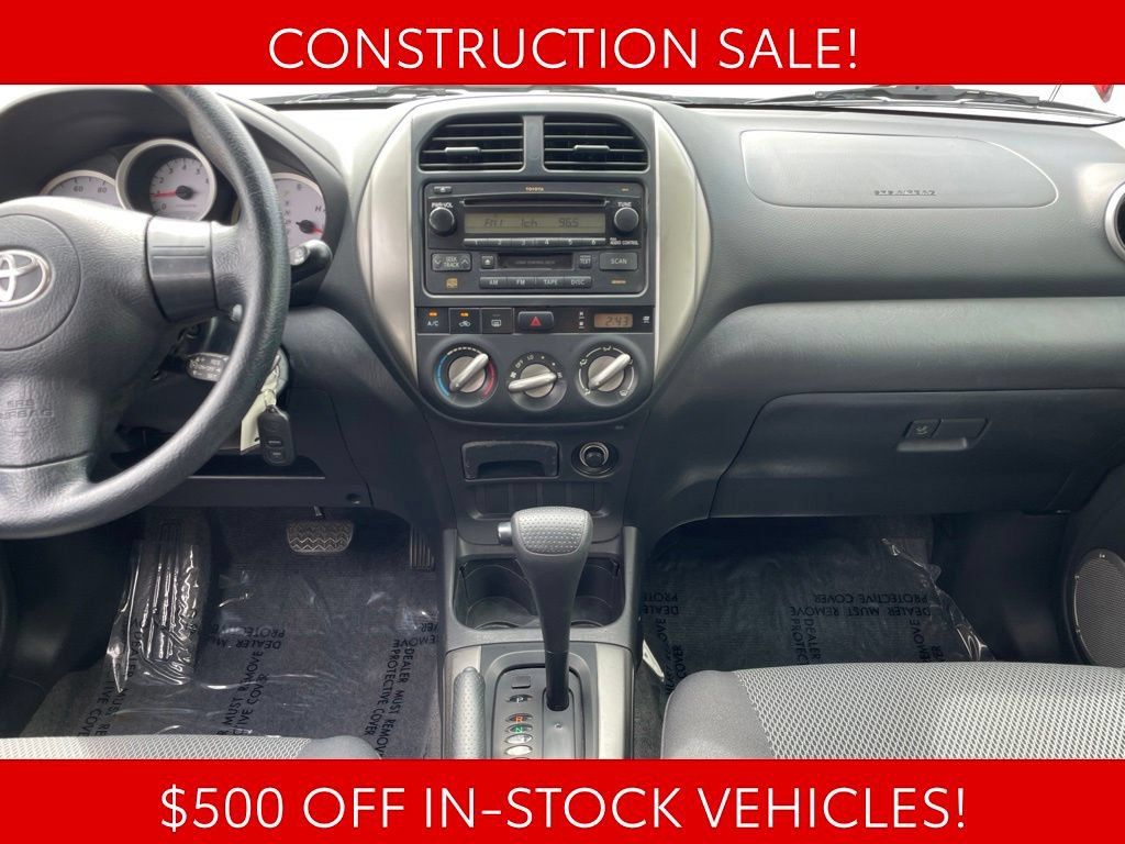 Used 2004 Toyota RAV4 4WD image 11