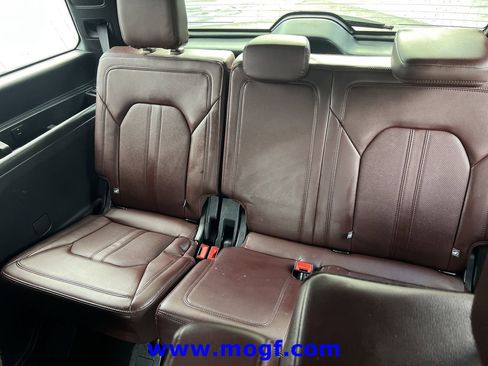 Certified 2024 Ford Expedition Limited image 24