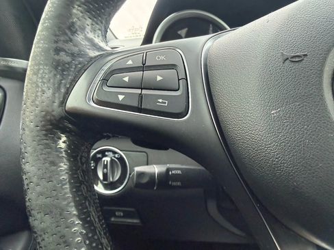 Used 2018 Mercedes-Benz GLE 350 GLE 350 4MATIC Sport Utility 4 image 31