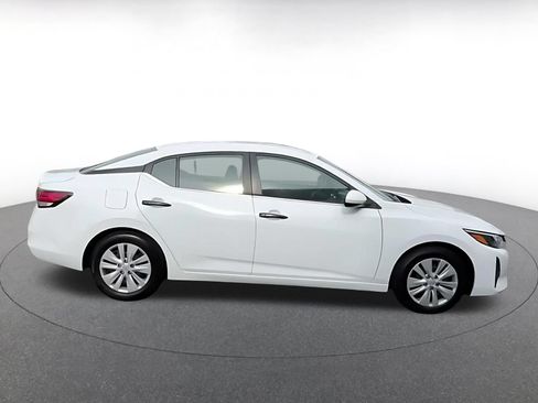 Used 2025 Nissan Sentra S FWD image 13