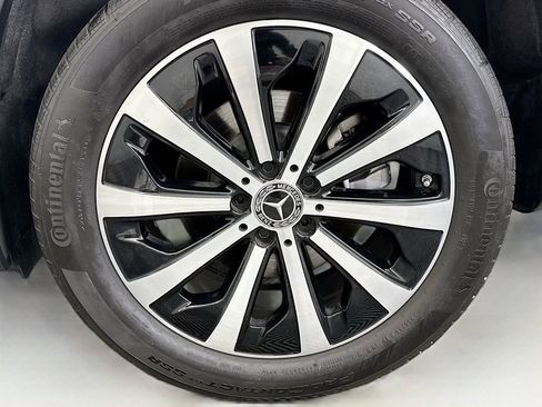 Certified 2023 Mercedes-Benz GLB 250 image 29