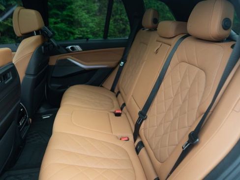 Used 2023 BMW X5 sDrive40i w/ Executive Package image 44