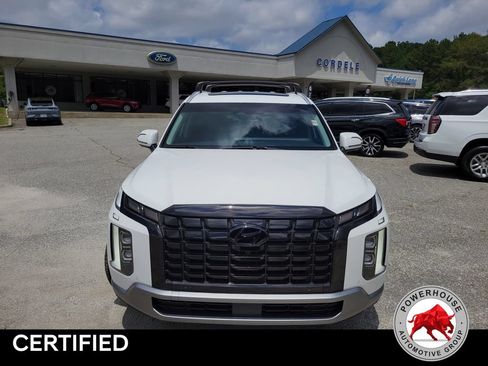 Used 2023 Hyundai Palisade SEL w/ Premium Package FWD image 9