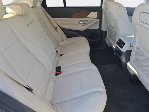 Used 2020 Mercedes-Benz GLE 350 4MATIC image 13