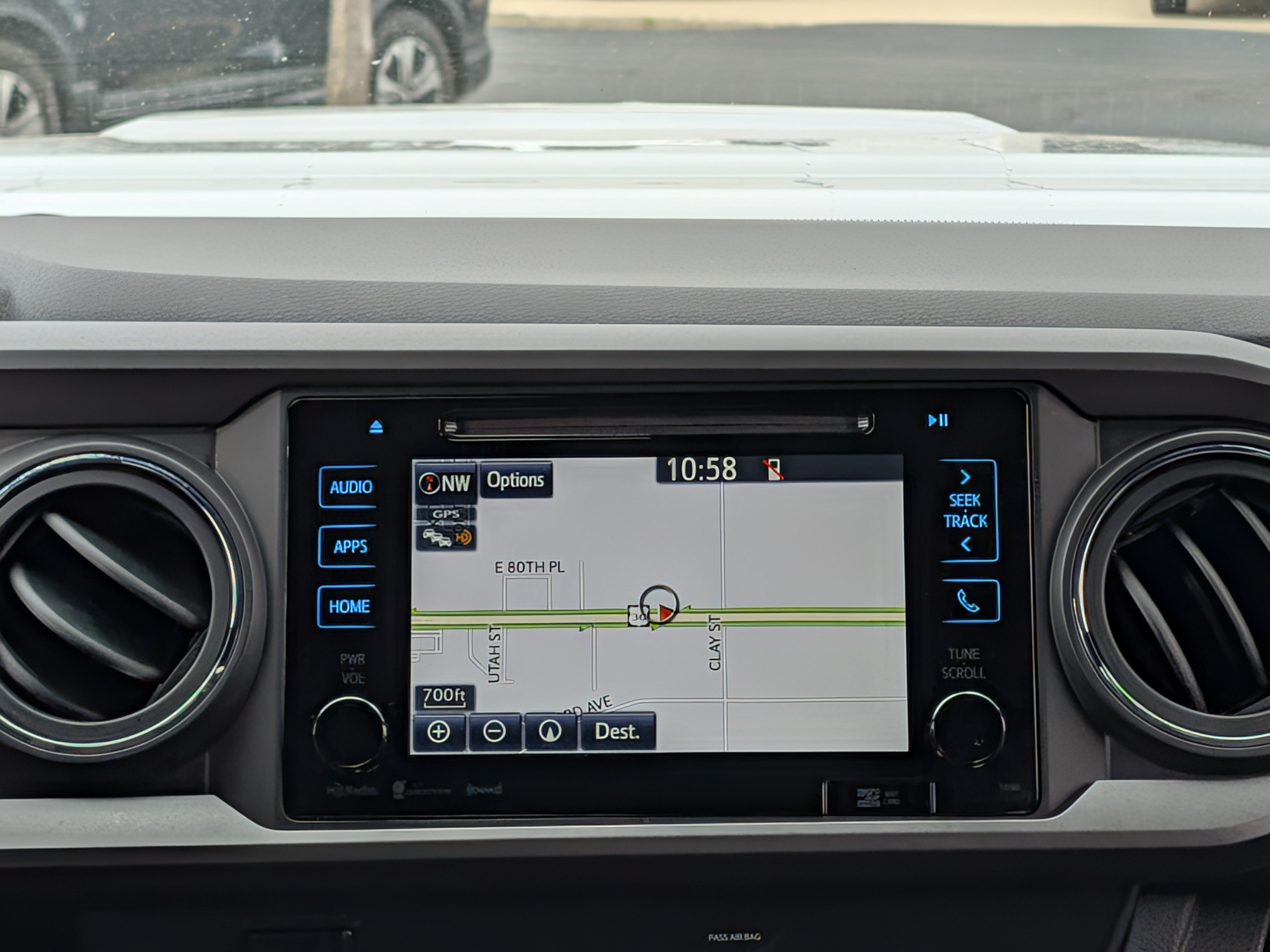Used 2019 Toyota Tacoma TRD Sport w/ Technology Package AWD/4WD image 32