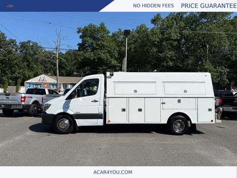 Used 2016 Mercedes-Benz Sprinter 3500 image 5