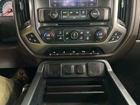 Used 2014 Chevrolet Silverado 1500 LTZ Z71 w/ LTZ Plus Package AWD/4WD image 44