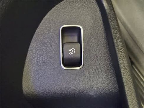 Used 2025 Mercedes-Benz GLE 53 AMG 4MATIC image 40