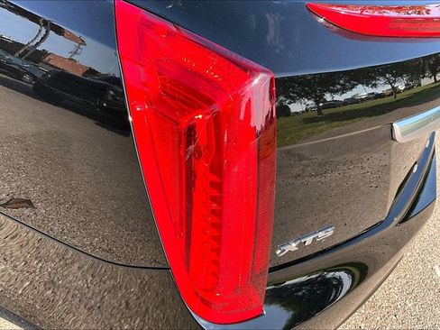 Used 2013 Cadillac XTS Luxury w/ Driver Awareness Package FWD image 25