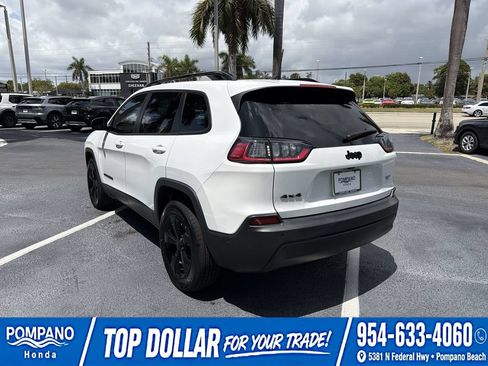 Used 2023 Jeep Cherokee Altitude Lux w/ Lux Elite Package AWD/4WD image 7