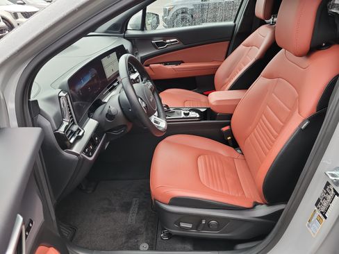 Certified 2024 Kia Sportage SX FWD image 23