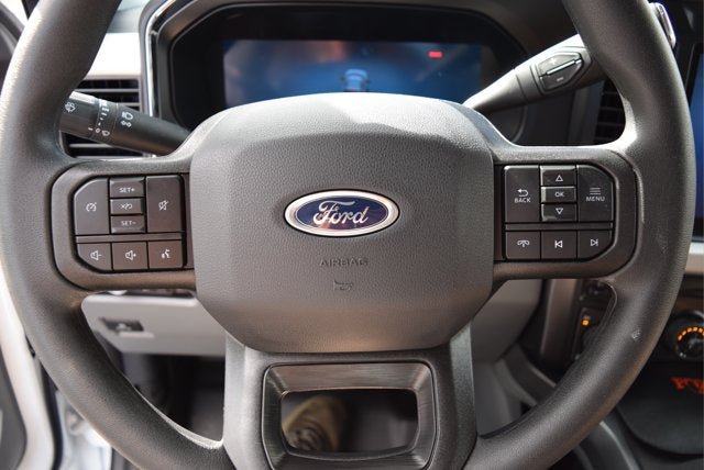 New 2026 Ford F250 XLT w/ XLT Premium Package AWD/4WD image 18